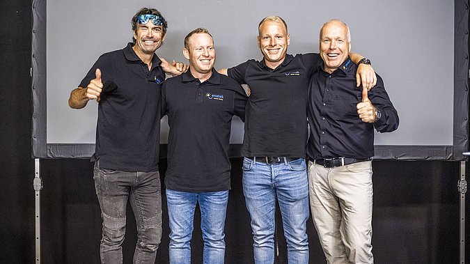 Gruppenfoto auf der Jubiläumsfeier von enatek in Hadamar