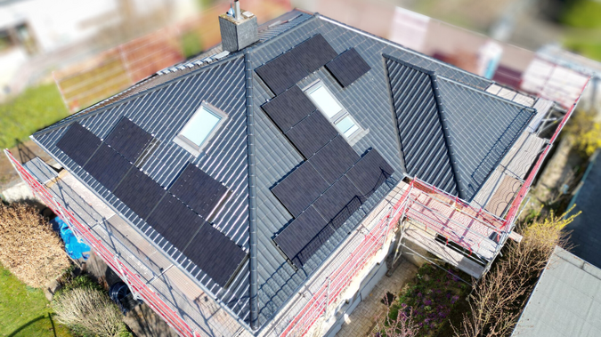 Pfannendach mit Transparenten Modulen 