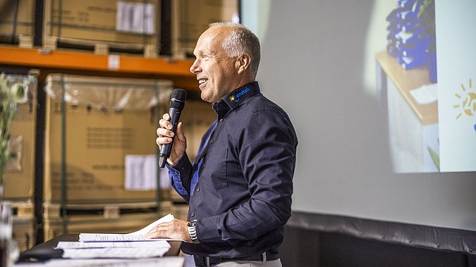 Vortrag von Herrn Horn auf der Jubiläumsfeier von enatek in Hadamar