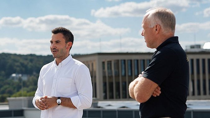 Sebastian Hugl & Reinhard Horn stellen PV-Projekt in Bonn vor